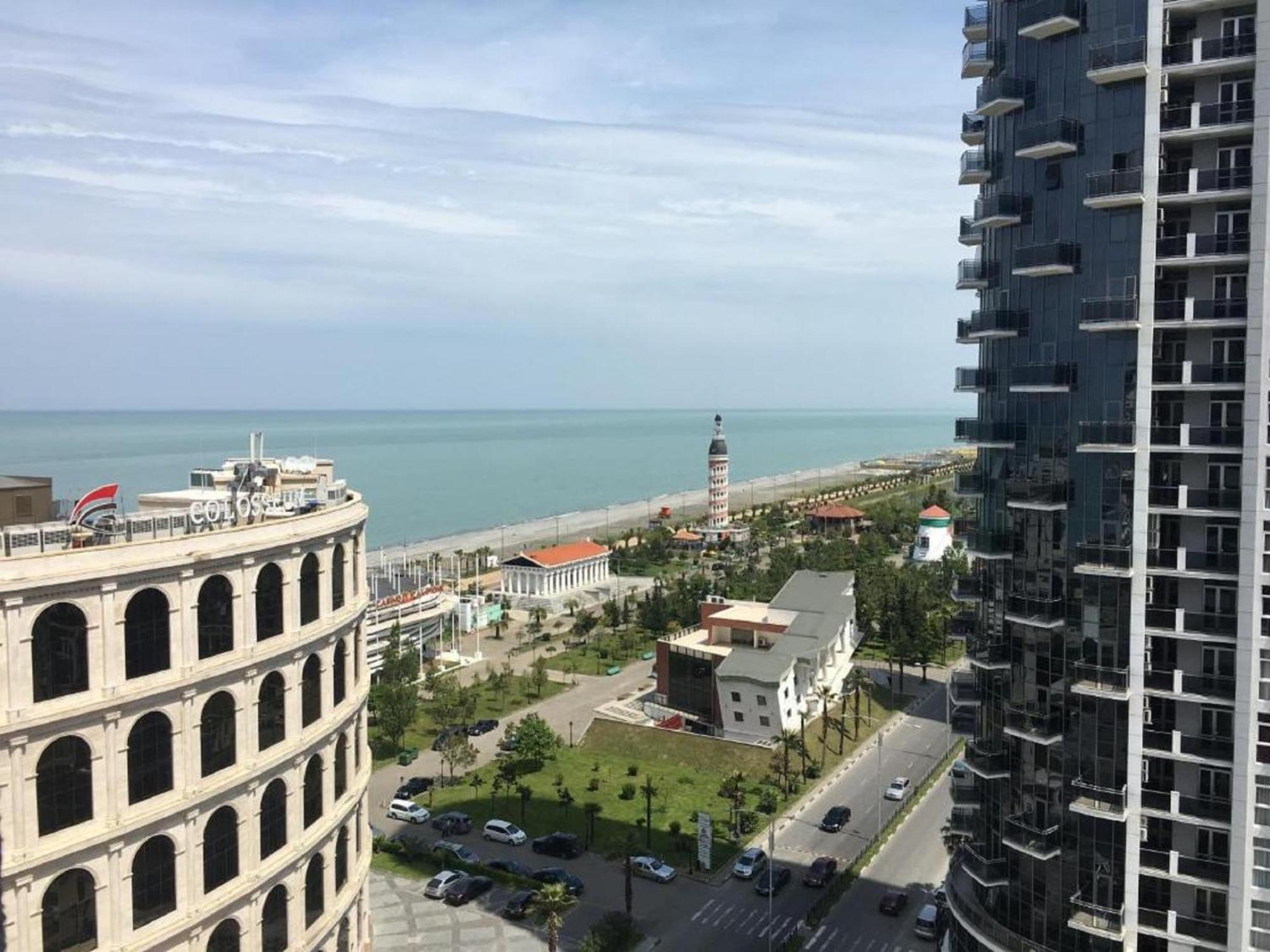 Apart Hotel Black Sea Towers 바투미 외부 사진