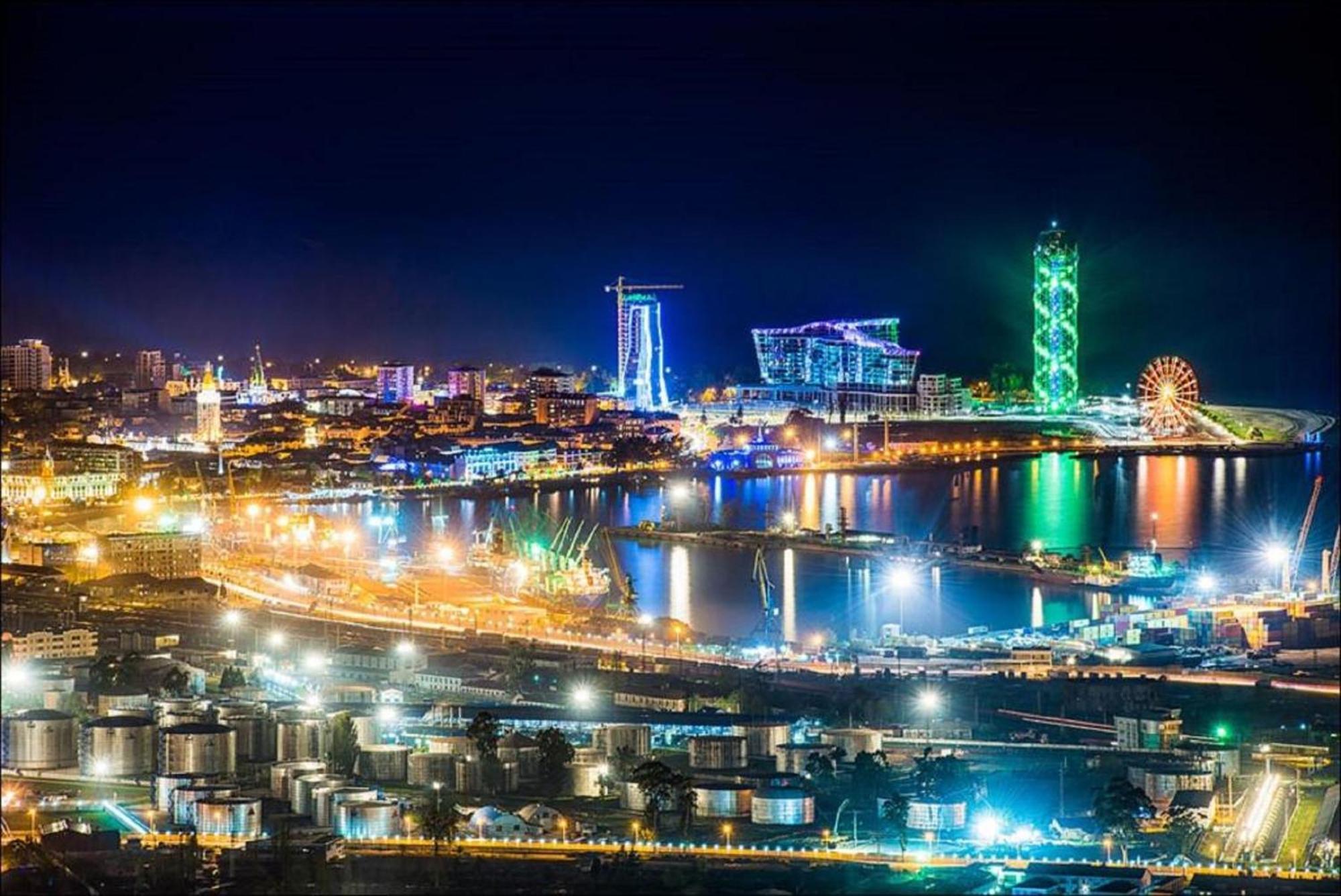 Apart Hotel Black Sea Towers 바투미 외부 사진